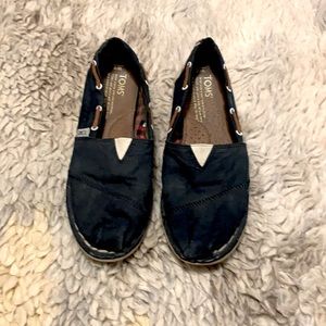 Toms Navy Slip On